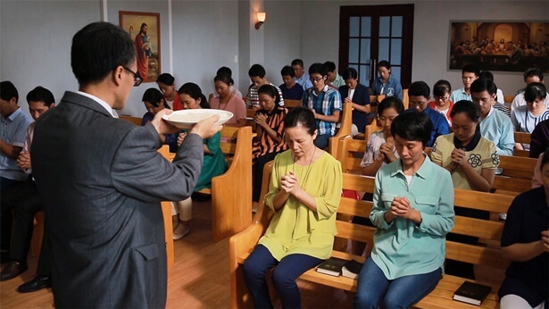 宗教儀式に従事するとは何か