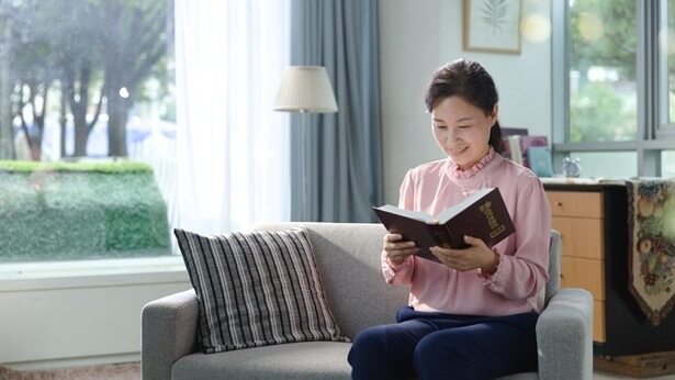 主が東に出現された